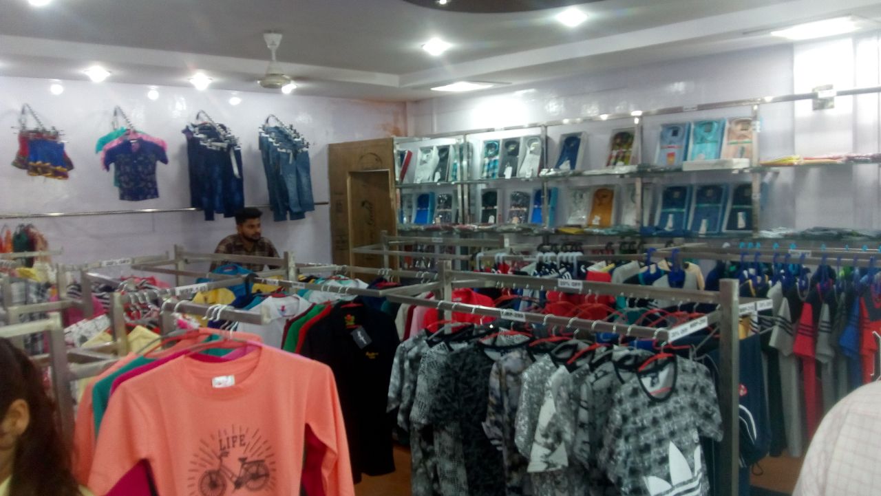 Maharaja Readymade & Shoe Point | Best Readymade Shop in Bulandshahr-Fains Bazaar